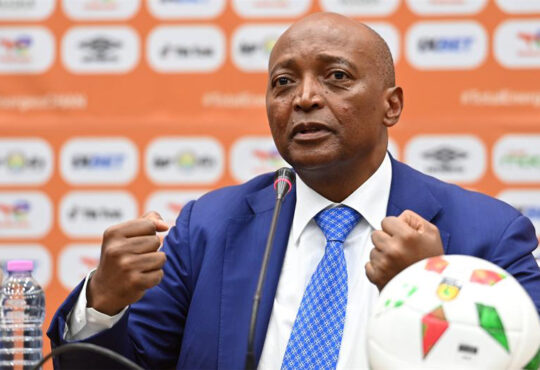 Supercoupe d'Afrique des clubs : Le président de la CAF félicite l'USM Alger pour son sacre