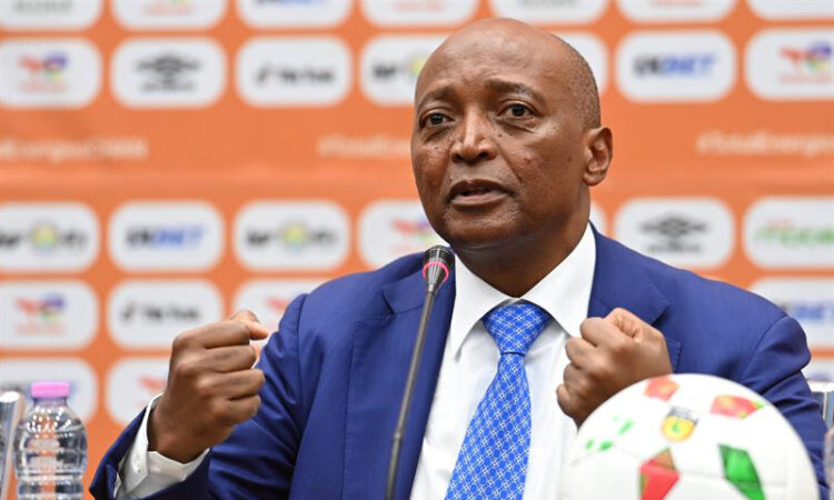 Supercoupe d'Afrique des clubs : Le président de la CAF félicite l'USM Alger pour son sacre