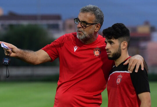 Farid Zemiti, entraîneur adjoint de l'USMA : "Assurer la qualification au match retour"
