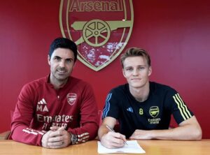 Arsenal : Martin Odegaard prolonge jusqu'en 2028