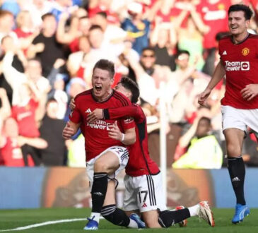 Premier League : Manchester United arrache un succès miraculeux (vidéo)