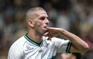 Serie A brésilienne : Slimani offre la victoire à Coritiba (vidéo)