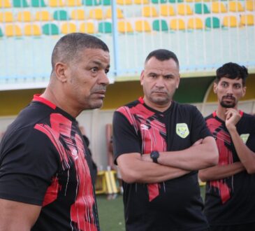 JS Saoura : L'entraîneur Cherif Hadjar démissionne