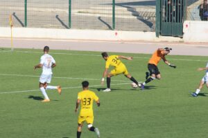 Ligue 2 : Fin de la phase aller le 26 janvier