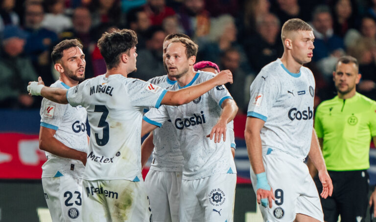 Liga : Gérone s'offre le Barça et chipe la première place au Real (vidéo)