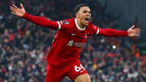 Premier League : Liverpool bat Fulham au terme d'un match fou (vidéo)