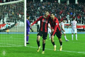 Ligue 1 (Mise à jour) : L'USMA enchaîne face au MCO (vidéo)