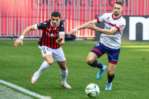 OGC Nice : Youcef Atal pisté par Besiktas