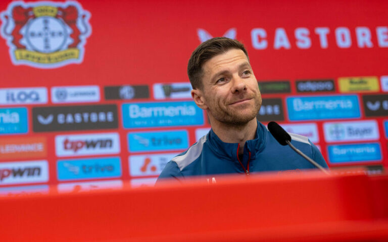 Bundesliga : Xabi Alonso restera l'entraîneur de Leverkusen la saison prochaine