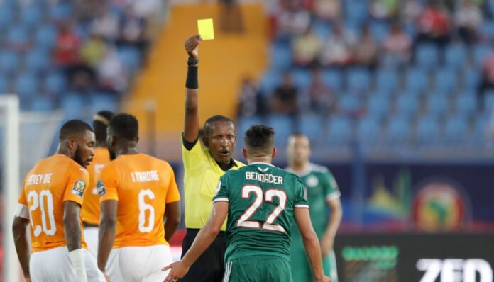 L’arbitre controversé du match Algérie-Guinée changé : La FAF obtient gain de cause auprès de la FIFA