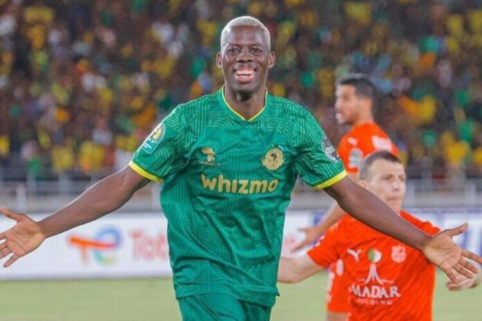 Convoité par le CRB : Le Burkinabé Aziz Ki prolonge avec les Young Africans