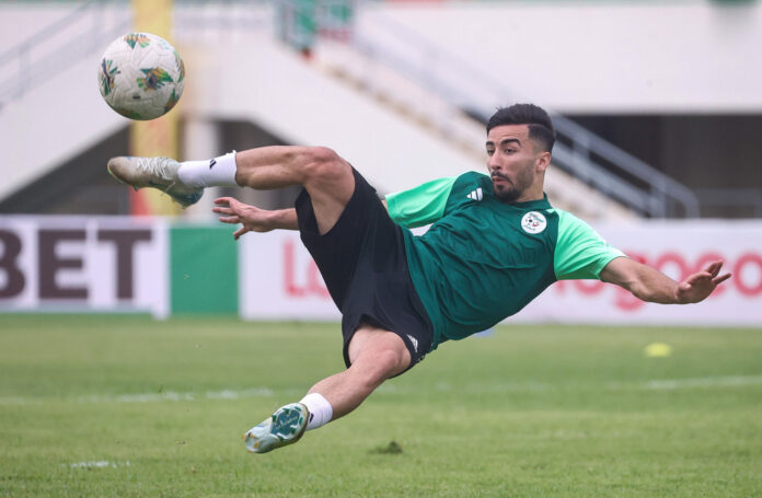 Équipe nationale : Amoura out face à la Suède