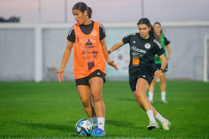 Équipe nationale féminine : Début du stage au CTN