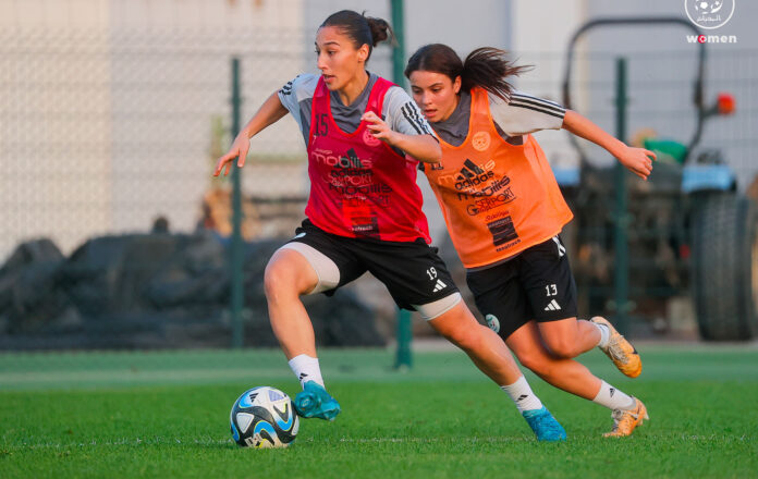 Équipe nationale féminine : Séance d'entraînement au complet