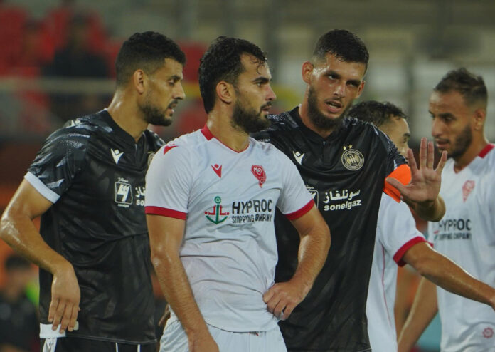 Ligue 1 (8e journée) : Le MC Oran bat l'ES Sétif et prend provisoirement la tête