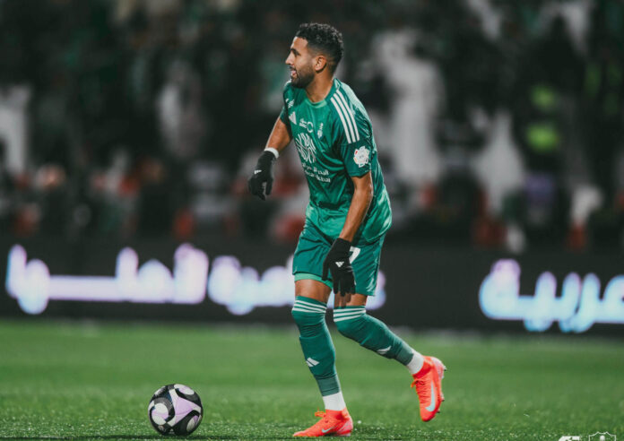 Al Ahli : Mahrez passeur décisive face à Al Ittifaq (vidéo)