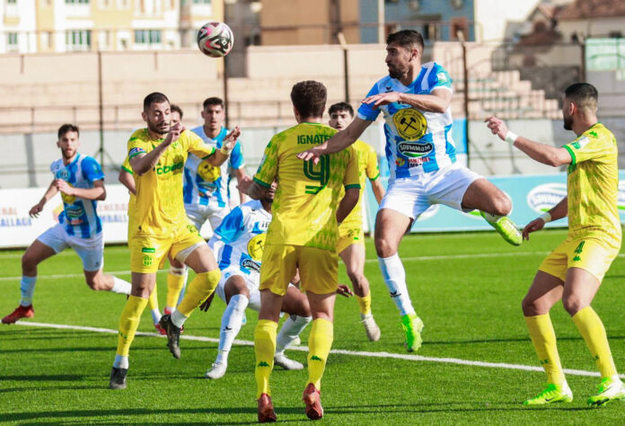 Ligue 1 (17e journée) : Le MCO retrouve le goût de la victoire, pas de vainqueur entre Akbou et la JSK