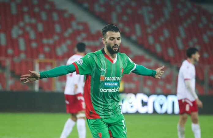 Ligue 1 (19e journée) : Le MCA s'impose à Oran et fait le trou en tête