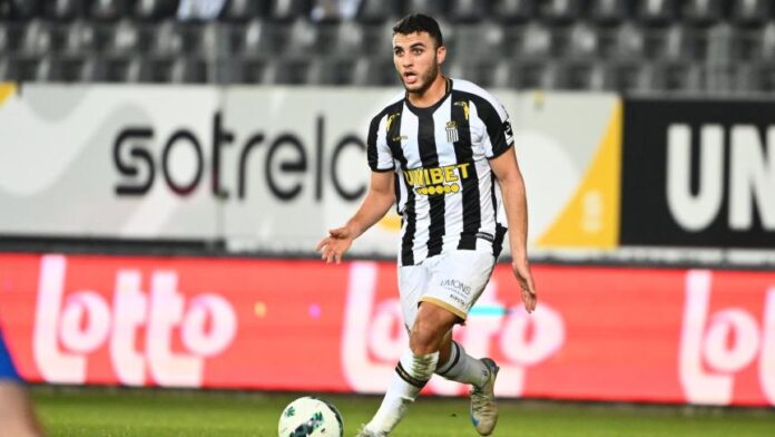 Charleroi : Yacine Titraoui affole les statistiques