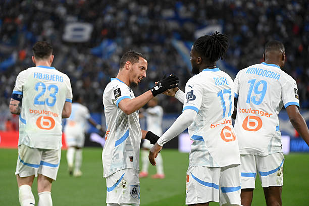 Ligue 1 française : Bennacer passeur décisif, l'OM explose Montpellier (vidéo)