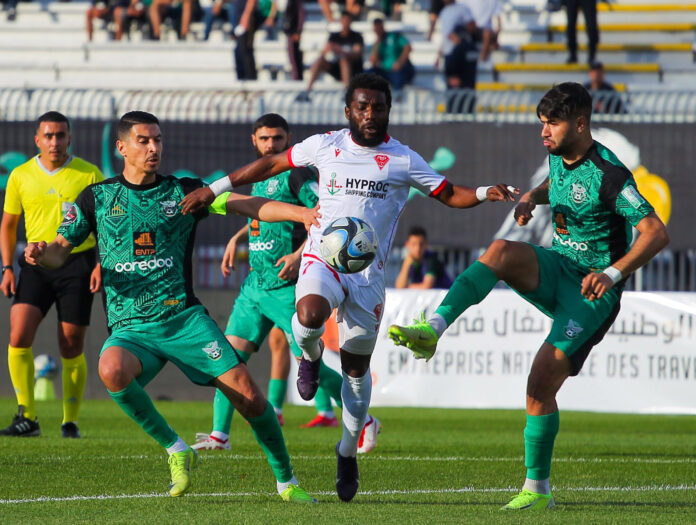 Ligue 1 (mise à jour) : Le MC Oran arrache un point face au CSC