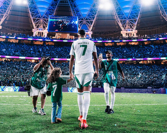 Après avoir promis un autre titre à l'Algérie : Mahrez enflamme les fans des 