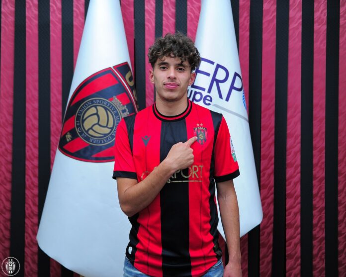 USM Alger : Diaa Eddine Mechid signe un nouveau contratjusqu'en 2029