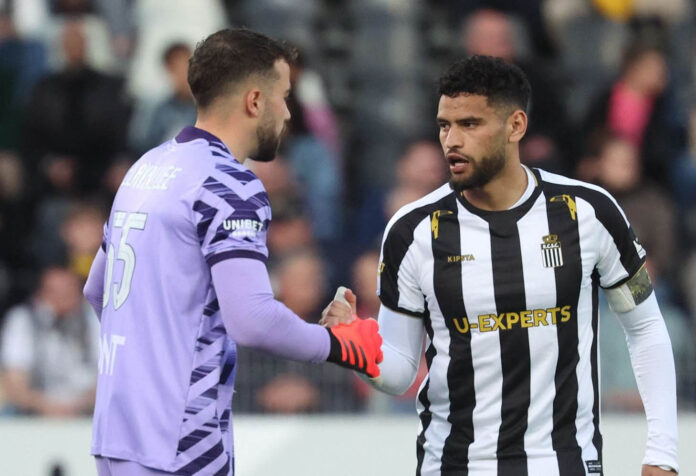 Belgique : Charleroi décroche son ticket pour l'Europe grâce à un grand Zorgane