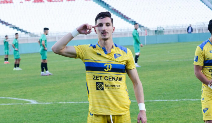 Il a fait mieux que les co-goleadors de la saison passée : Boulbina sacré meilleur buteur du championnat
