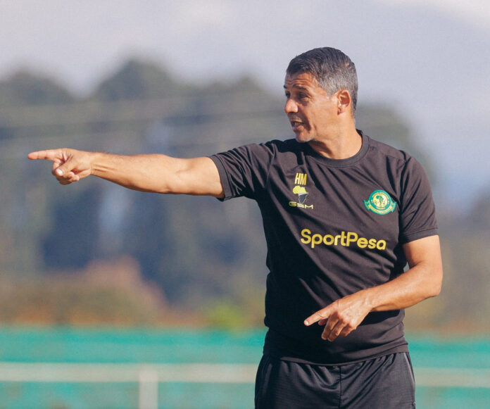 Young Africans : Miloud Hamdi champion de Tanzanie