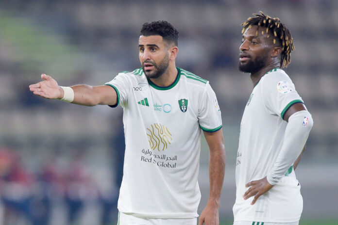 Anciens coéquipiers à Al Ahli : Allan Saint-Maximin élogieux envers Riyad Mahrez