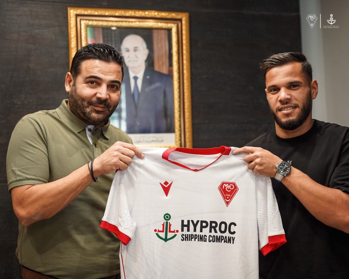 MC Oran : Omar M'barek nouvelle recrue