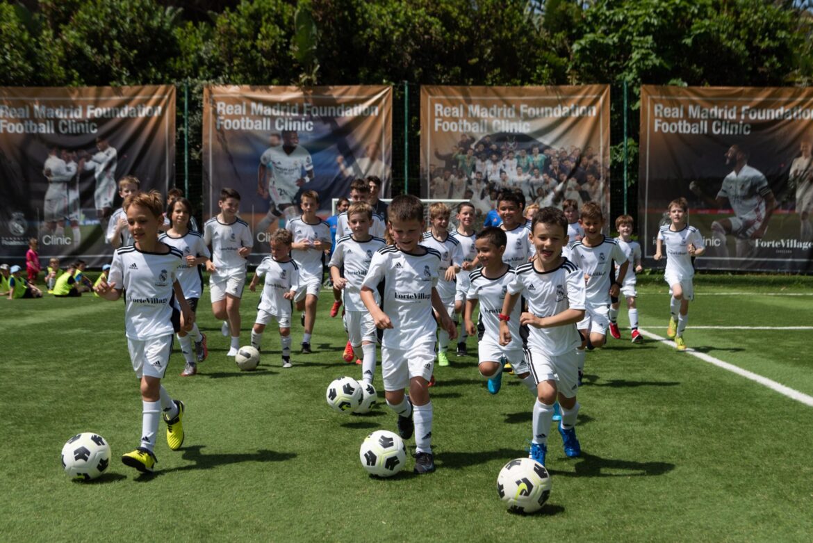 La Fondation Real Madrid présentera le "Programme de football Educatif" en Algérie en janvier 2026