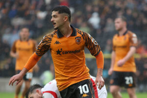 Hull City : Belloumi double passeur décisif face à Stoke (vidéo)