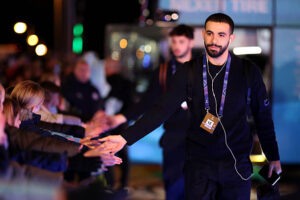 Manchester City : Guardiola s'explique sur la faible temps de jeu d’Aït-Nouri