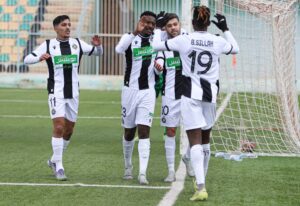 Coupe d'Algérie (16es de finale) : L’USMH sort la JSK, l'ESS rejoint le CSC en 8es