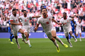 Coupe Arabe FIFA 2025 : La Jordanie domine le Koweït et file en quarts (vidéo)