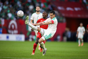 Aïssa Mandi : « Content pour Riyad Mahrez »