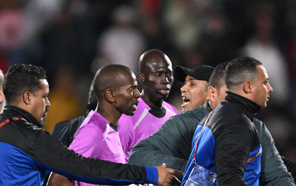 Enquête disciplinaire après les incidents du quart de finale : La CAF demande des explications à la FAF