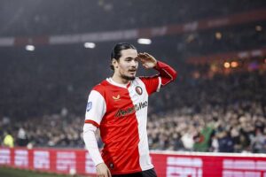 Pays-Bas : Hadj Moussa claque un doublé et offre la victoire au Feyenoord (vidéo)