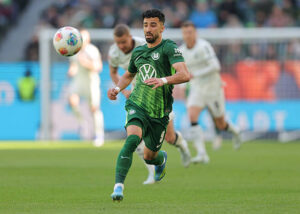 Transferts : Un club de PL avance ses pions pour Amoura