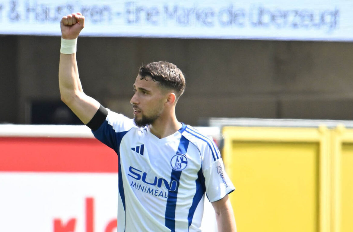 Bundesliga 2 : Aouchiche buteur, Schalke 04 renverse Paderborn (vidéo)