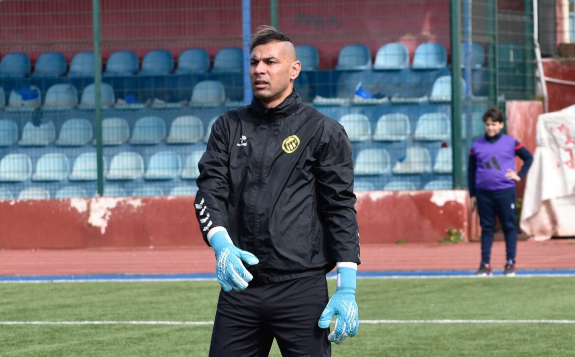 USM El-Harrach : Trois matchs de suspension ferme pour Chaouchi