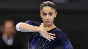Cible d’attaques après le changement de sa nationalité sportive : La gymnaste Djenna Laroui saisit la justice