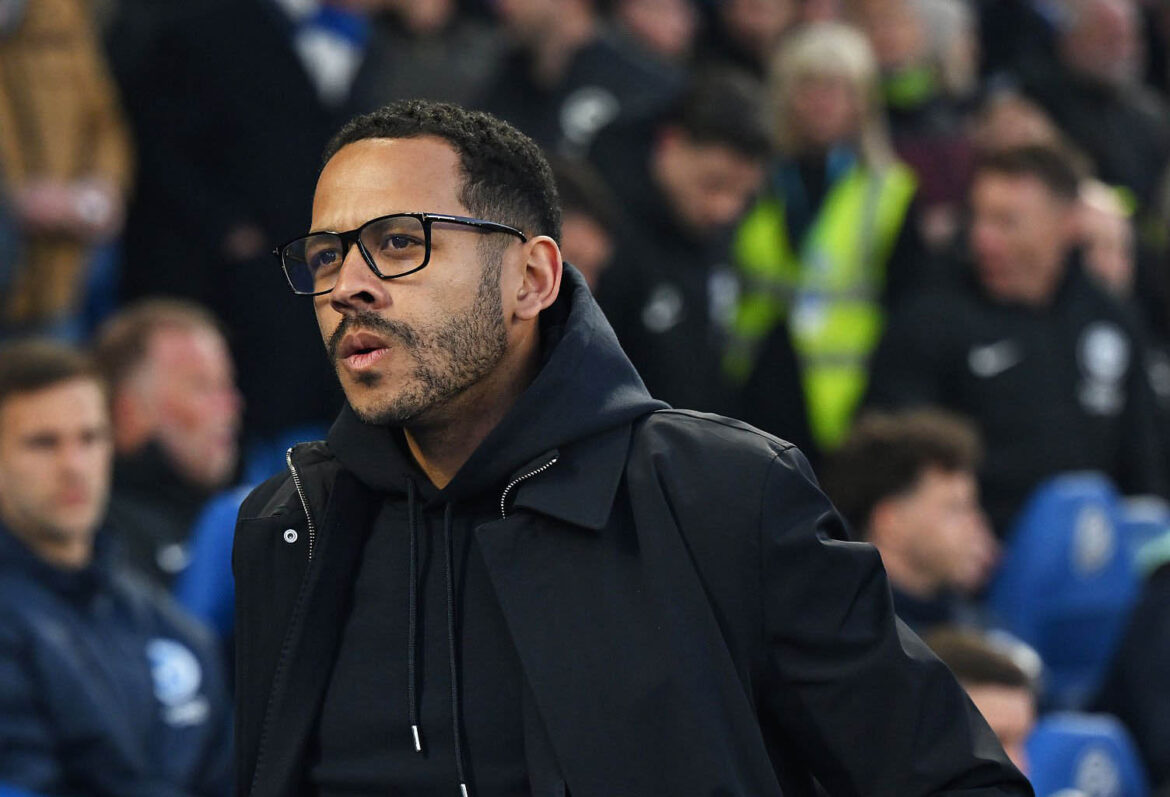 Chelsea : Liam Rosenior limogé