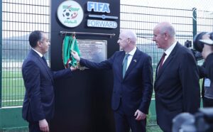 Le président de la FIFA inaugure le centre technique régional de Lalla Setti à Tlemcen