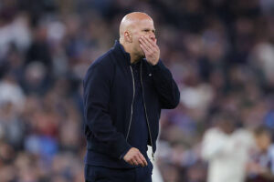 Liverpool : L'entraîneur Arne Slot limogé