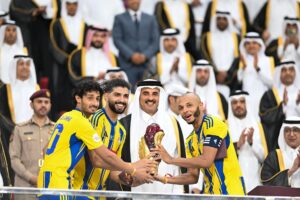 Finale de la Coupe de l'Emir du Qatar : Brahimi claque un hat-trick et offre le trophée à Al-Gharafa (vidéo)