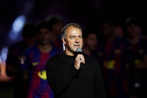 FC Barcelone : Hansi Flick rempile jusqu'en 2028