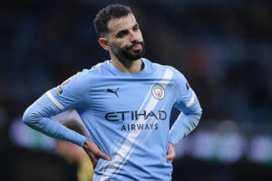 Manchester City : Aït-Nouri dans la tourmente
